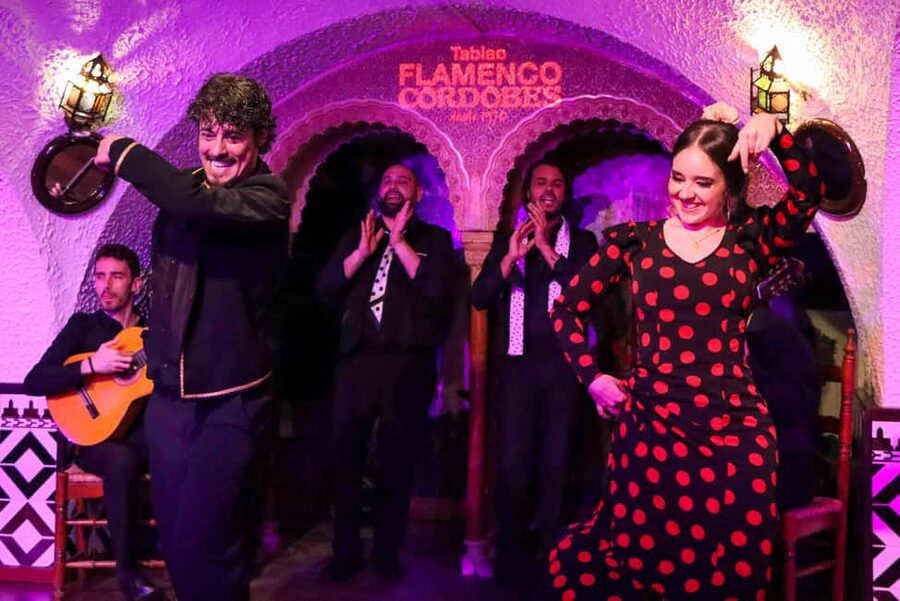 Barcelona: Tablao Flamenco Cordobes Show and Drink in Rambla - The restaurant is part of the cultural setting