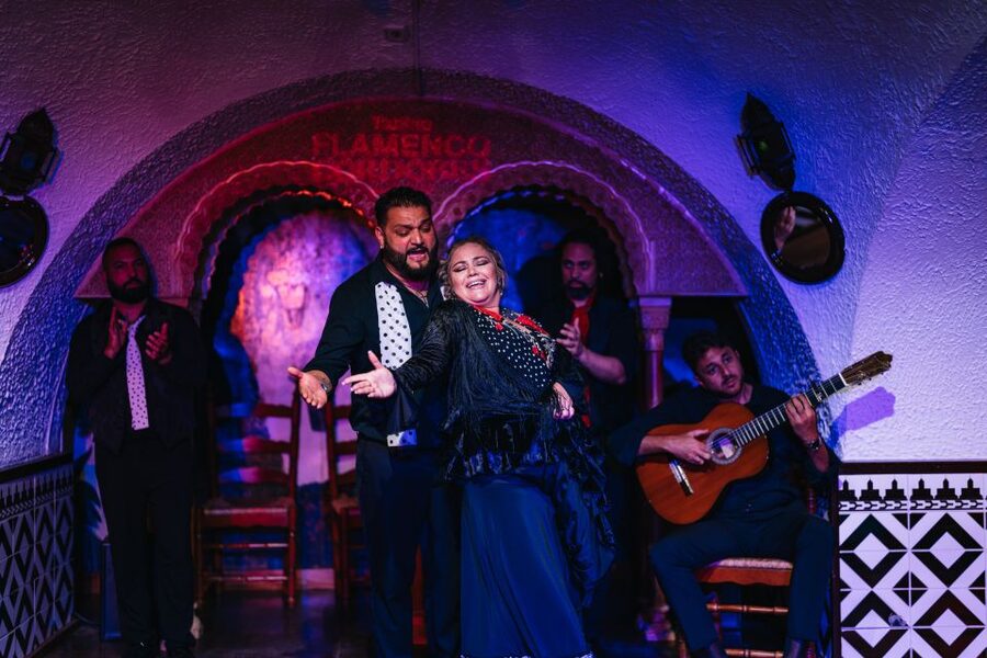Barcelona: Tablao Flamenco Cordobes Show and Drink in Rambla - Is Tablao Flamenco Cordobes worth booking?