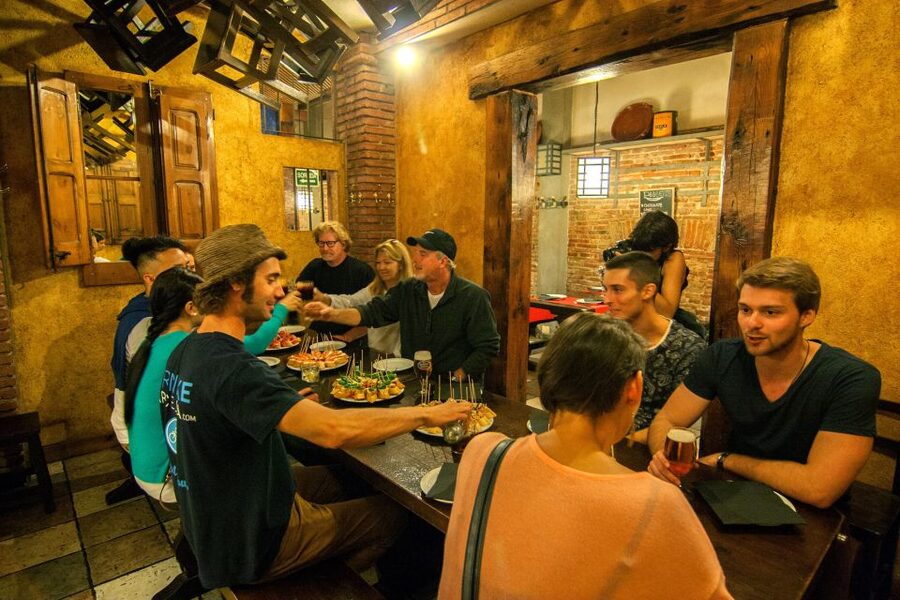 Barcelona Tapas 3-Hour Bike Tour - Who should book this three-hour ride