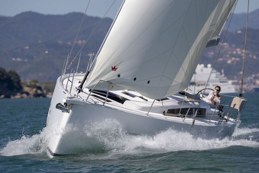 Barcelona: Two-Hour Midday or Sunset Sailing Cruise - Key points to know before you book