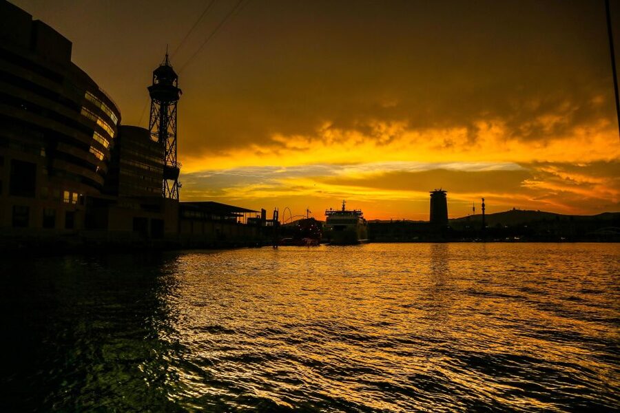 Barcelona: Unique Sunset Sailing Tour with Tapas & Open Bar - Who will enjoy this most?