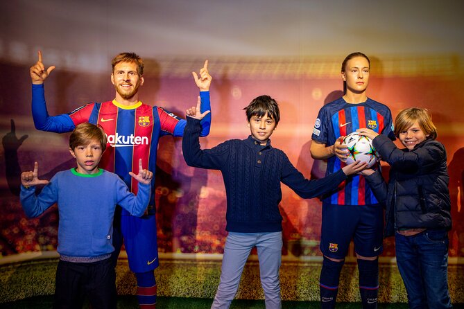 Barcelona Wax Museum Admission Ticket - Why the photo opportunities matter