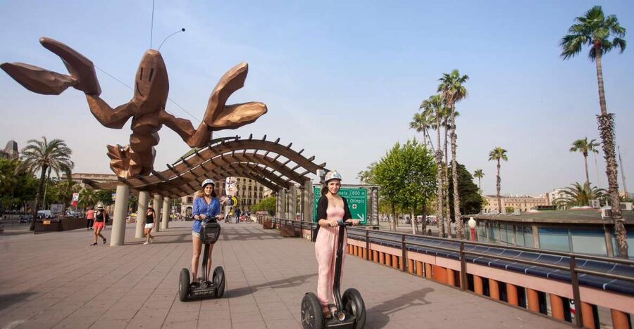 Barcelona: Welcome to Barcelona Segway Tour - Gothic Quarter to the Columbus Monument