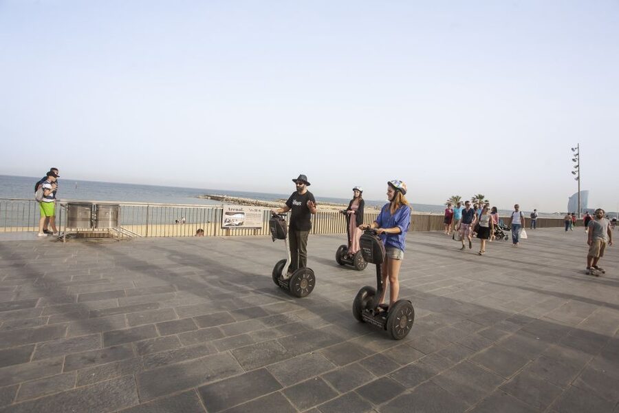 Barcelona: Welcome to Barcelona Segway Tour - What the guide adds to the ride