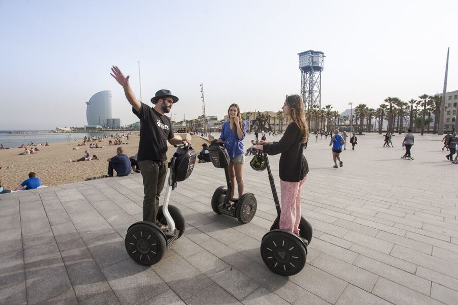 Barcelona: Welcome to Barcelona Segway Tour - Who should choose this Barcelona tour?