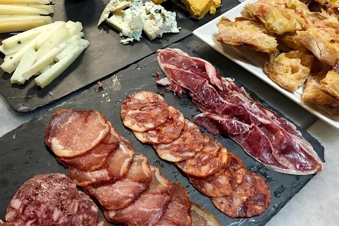 Barcelona Wine and Gourmet Tapas Tour - What you may eat, from croquetas to duck cannelloni