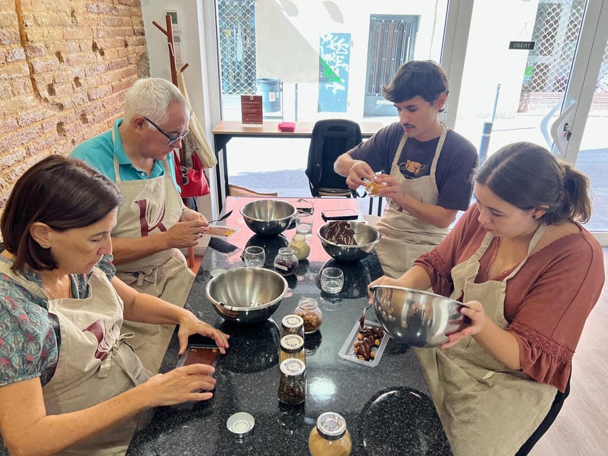 Bean to Bar Chocolate Workshop in Barcelona - A good rainy-day plan near the city sights