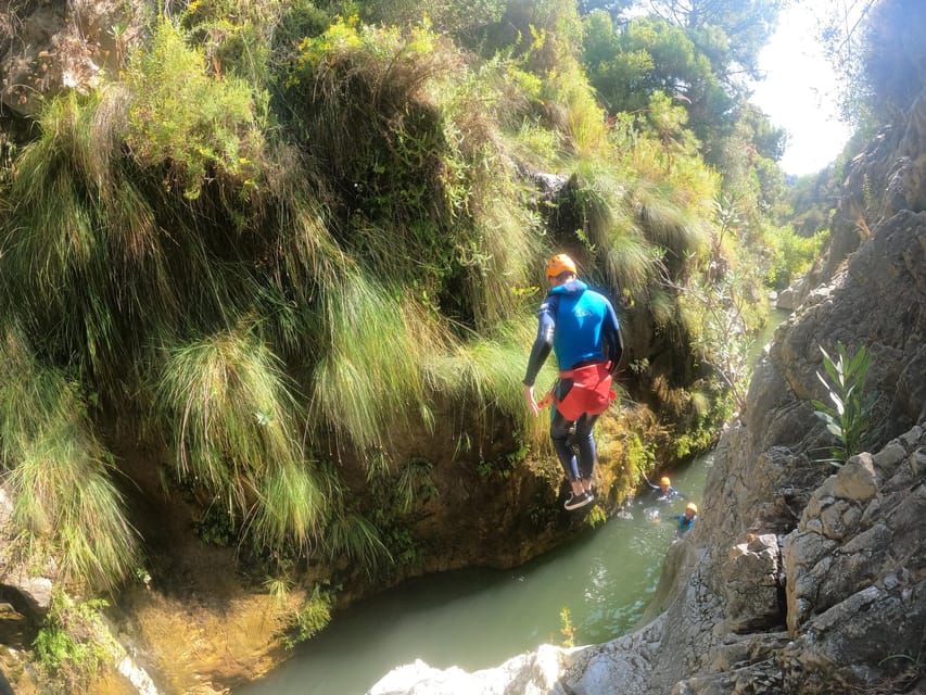 Benahavís: Canyoning Guided Tour at Guadalmina River - Optional jumps, including the biggest challenge