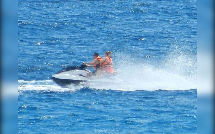 Benidorm: Jet Ski Tour with Instructor - What riding the jet ski feels like
