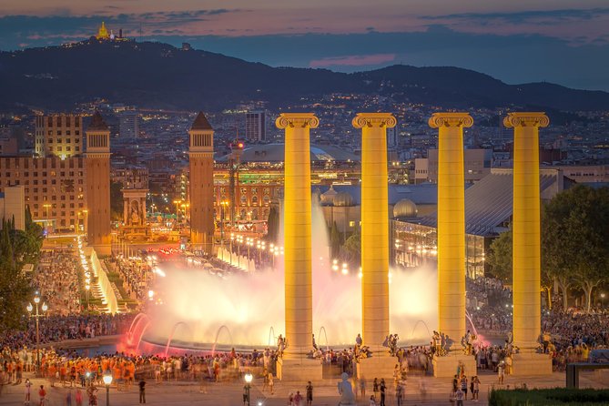 Best of Barcelona Guided Tour with Port or Hotel Pick up - Central Barcelona, from Plaça de Catalunya to Sagrada Familia