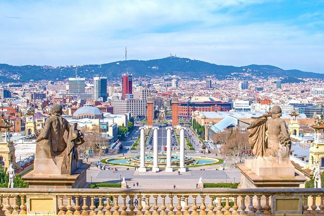 Best of Barcelona: Sagrada Familia & Park Guell Tour with Pick-up - Eixample and Passeig de Gràcia by vehicle