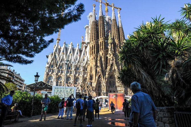 Best of Barcelona Shore Excursion & Sagrada Familia Skip the Line - Half-day or full-day, which version suits you?
