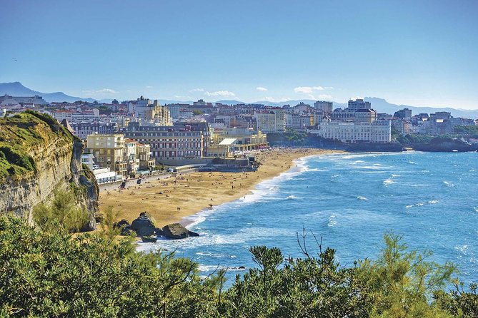Biarritz, Saint-Jean-de-Luz and San Sebastián from Bilbao - Saint-Jean-de-Luz: colorful houses and a shorter pause