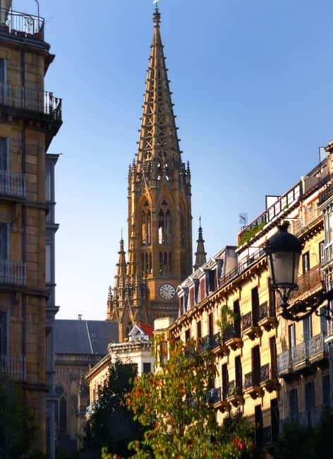 Bilbao: Biarritz, Saint Jean de Luz, and San Sebastian Tour - Saint Jean de Luz: the smallest stop and perhaps the most charming