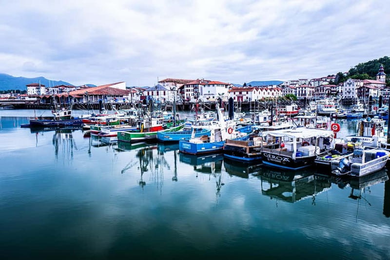 Bilbao: Biarritz, Saint Jean de Luz, and San Sebastian Tour - Biarritz: beach glamour with an hour to look around