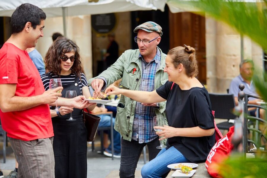 Bilbao: Exclusive Food & Wine Tasting Tour with Local Guide - Key points to know before booking
