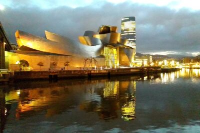 Guggenheim Like Never Before: VIP Access. Small Group.Top