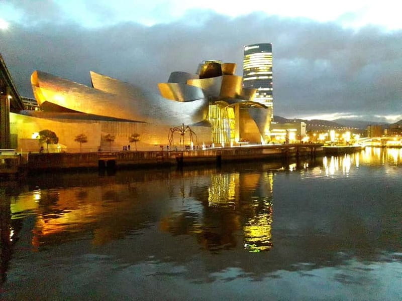 Bilbao: Guggenheim Museum Tour with Skip-the-Line Tickets - Is $108 a fair price?