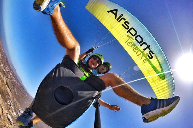 BRONZE tandem paragliding flight in South Tenerife, free pick up - The first seconds in the air