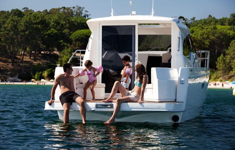 Cabo de Gata: Yacht Tour to the 5 Best Beaches - Cala del Corral and Las Salinicas from the sea