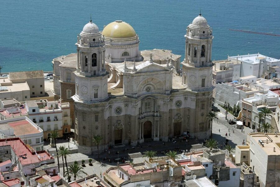 Cadiz: Medieval Tour - The Poniente Tower and the final view