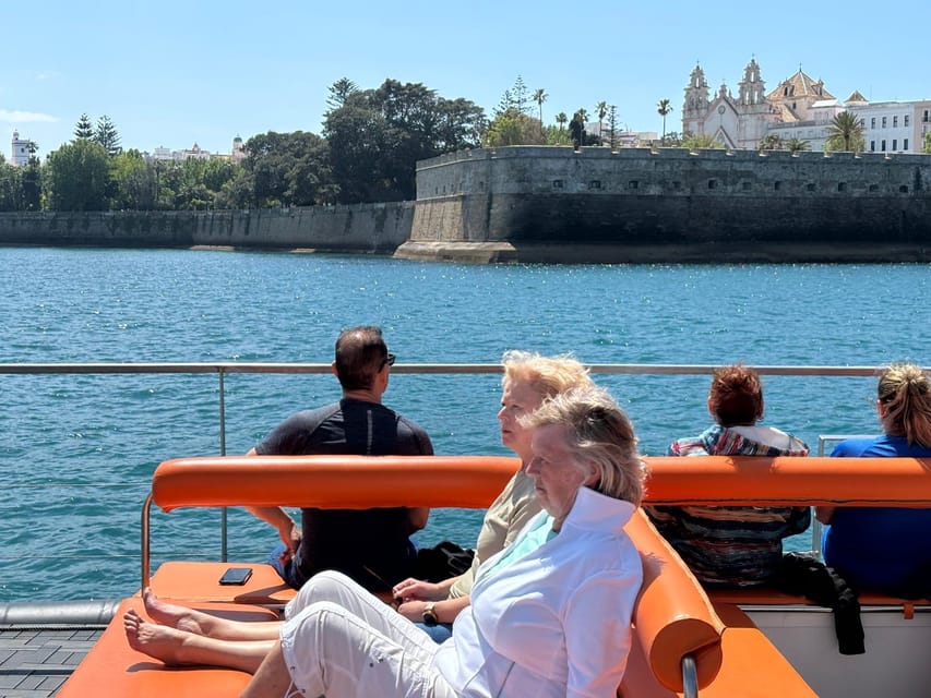 Cádiz: Sunset Catamaran Cruise Tours - A sunset view that changes Cádiz