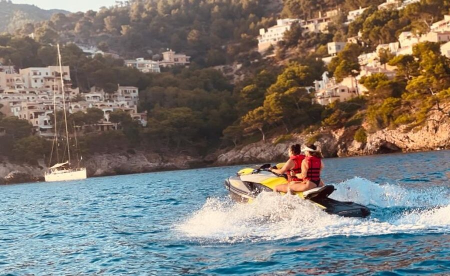 Cala Millor: Jetski Tour of Sea Lion Cave or Caves of Artà - The Cala Millor Bay option for a shorter ride
