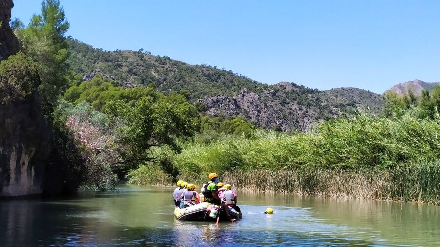 Calasparra: Almadenes Canyon Rafting with Caves and Rock Art - Monigotes Cave and paintings older than 8,000 years