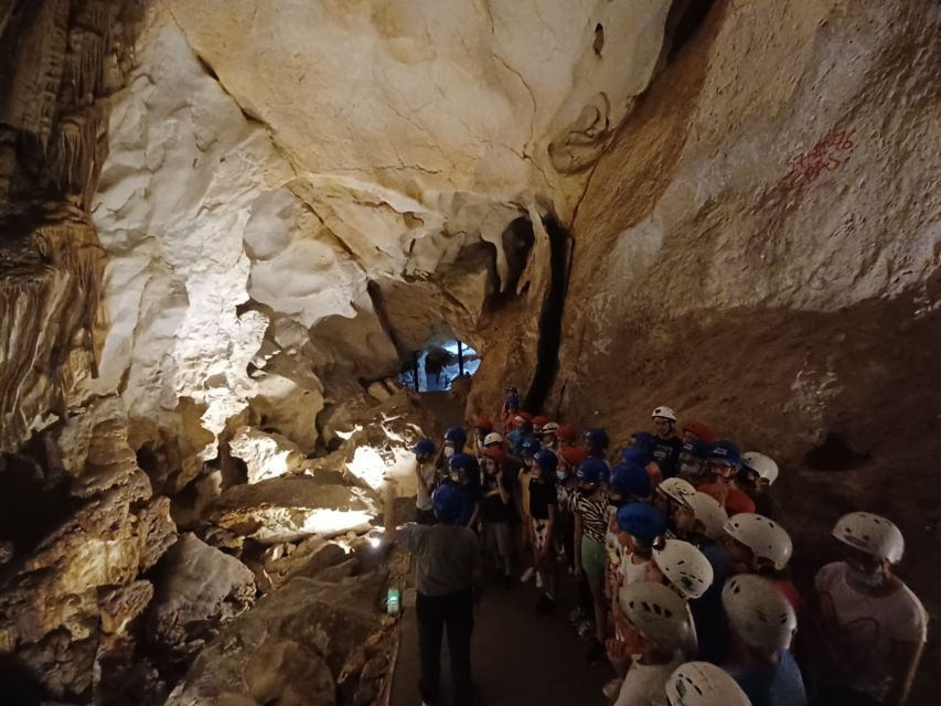 Calasparra: Cueva del Puerto Entry Ticket with Guided Tour - Key details before you book