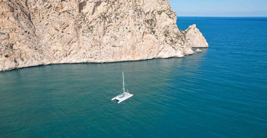 Calpe: Sailing Catamaran with Lunch - Sunbathing, swimming, and the return to port