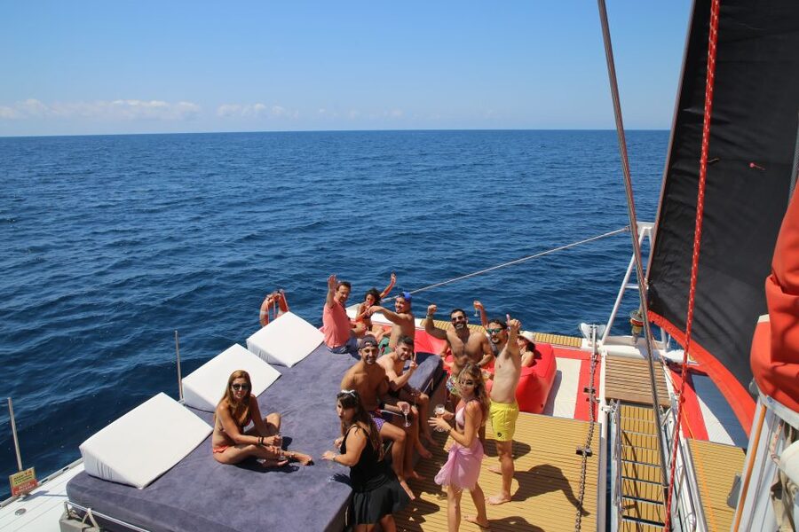 Cambrils: Catamaran Cruise with Drinks and BBQ Lunch Option - Who Will Enjoy This Cruise Most?