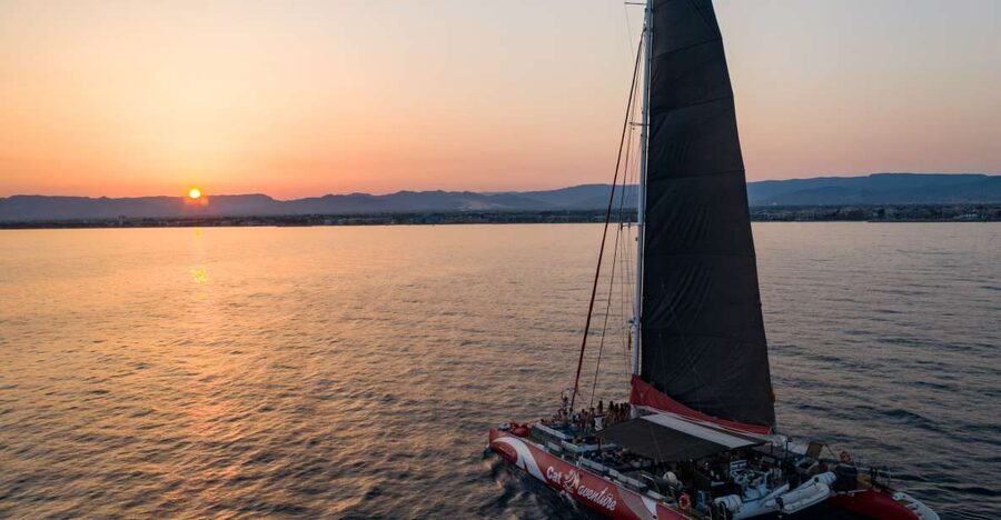 Cambrils: Sunset Catamaran Cruise with Drinks - What this Cambrils sunset cruise is really like