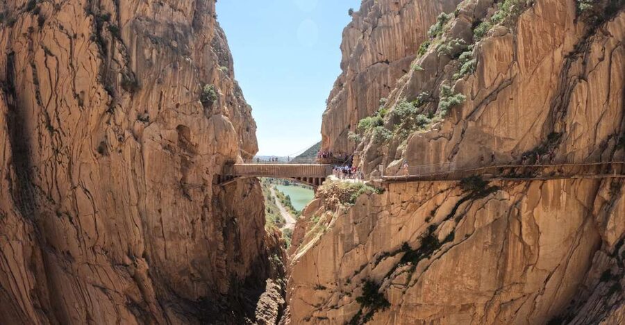 Caminito del Rey: Guided Tour and Entry Ticket - Helmets, headsets, and the first safety briefing