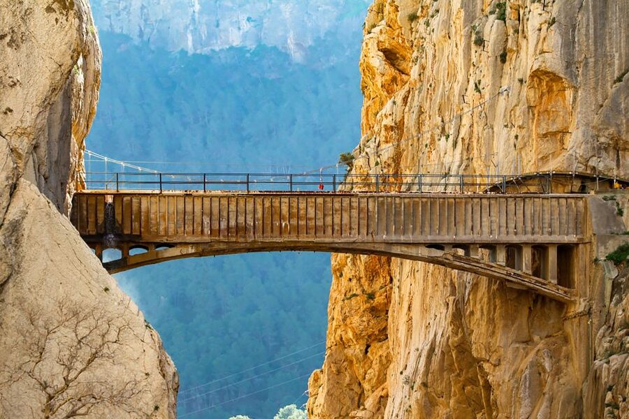Caminito del Rey: Guided Tour and Entry Ticket - Old railways, dams, and the story behind the path