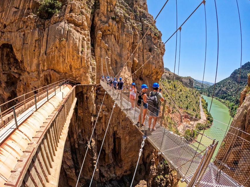 Caminito del Rey: Guided Tour and Entry Ticket - What the guides add to the walk