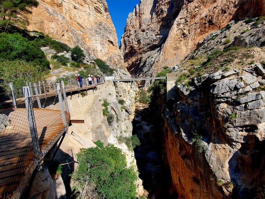 Caminito del Rey: Tour with Official Guide and Drink - A brisk three-hour outing, not a hard mountain hike