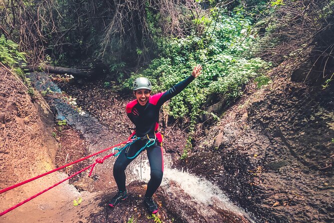 Canyoning with Waterfalls in the Rainforest - Small Groups ツ - What canyoning in Gran Canaria actually involves