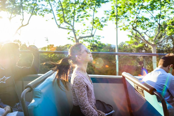 City Sightseeing Barcelona Hop-On Hop-Off Bus Tour: 24 or 48-Hour - Weather, comfort, and small practical snags