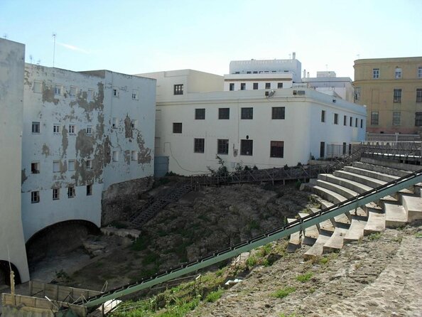 City Sightseeing Cadiz Hop-On Hop-Off Bus Tour - Why Cádiz works well from the top deck