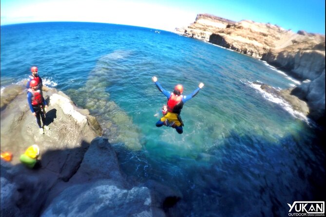 Coastering in Gran Canaria (Aquatic Route in the ocean cliffs) - Planning your morning at Playa Medio Almudes