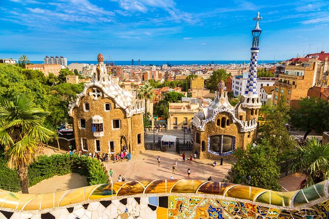 Combo: Skip the Line Sagrada Familia & Park Guell Guided Tour - Inside the Sagrada Familia, Barcelona’s unfinished wonder