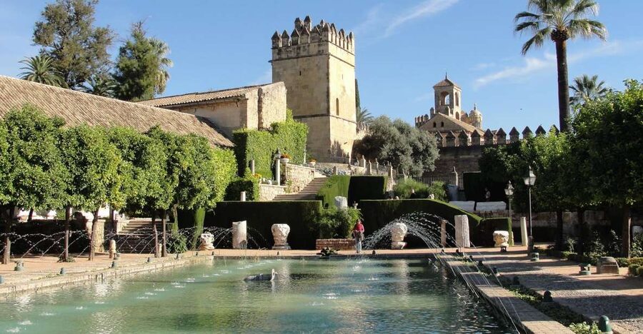 Cordoba: Alcazar Guided Tour and Skip-the-Line Ticket - Why a guide helps at Cordoba’s Alcazar