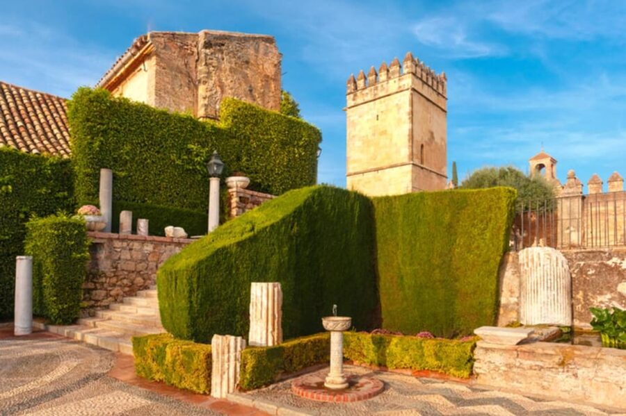 Cordoba: Alcazar of Christian Monarchs 1–Hour Guided Tour - Roman mosaics and a preserved sarcophagus