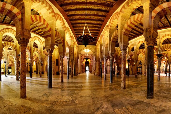 Cordoba & Carmona with Mezquita, Synagoge & Patios from Seville - The hour inside the Mezquita-Cathedral