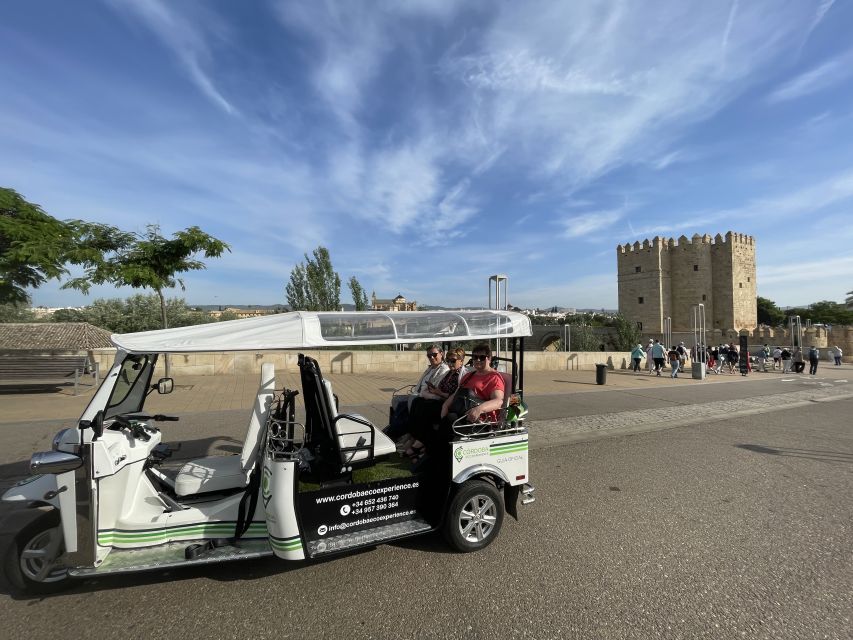 Córdoba: Guided City Tour by Tuk-Tuk - The Roman Bridge and the riverfront