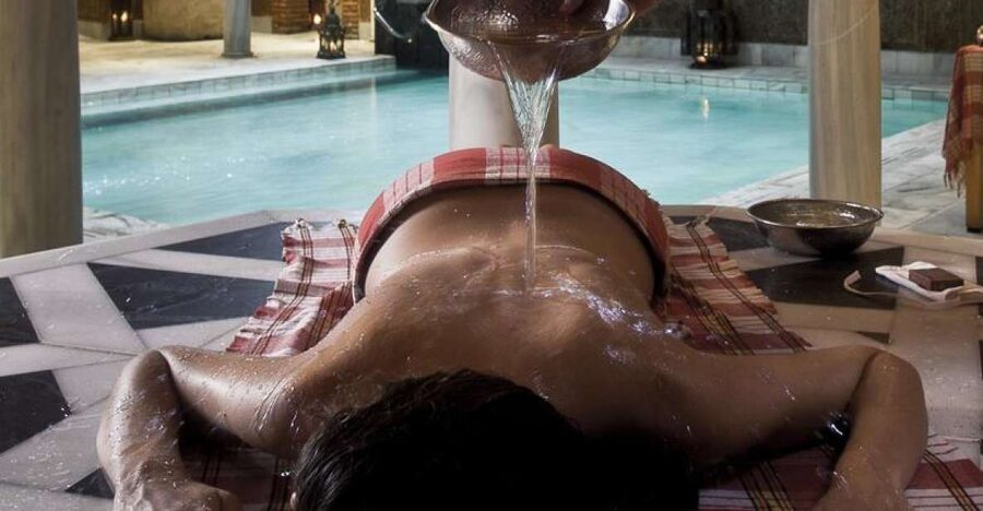 Córdoba: Hammam Al Ándalus Entry Ticket w/Optional Massage - A Moorish-style retreat in the middle of Córdoba