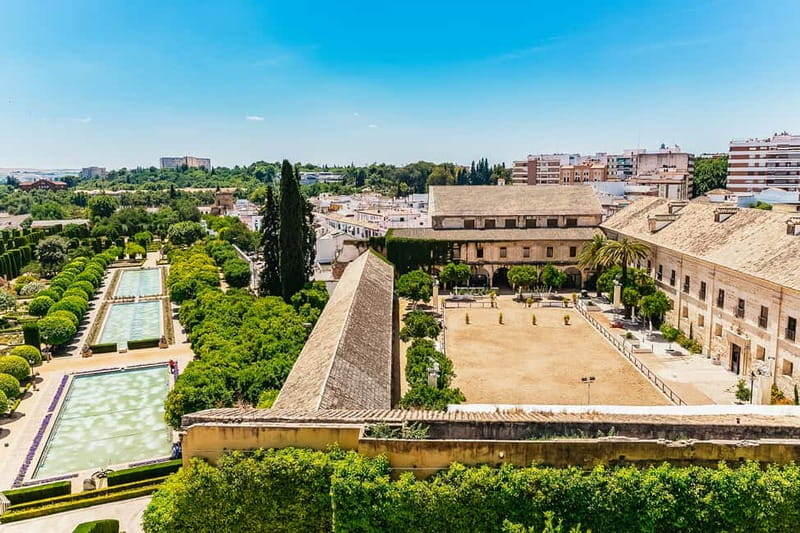Córdoba: Jewish Quarter, Mosque, and Alcázar Tour - Key points to know before booking