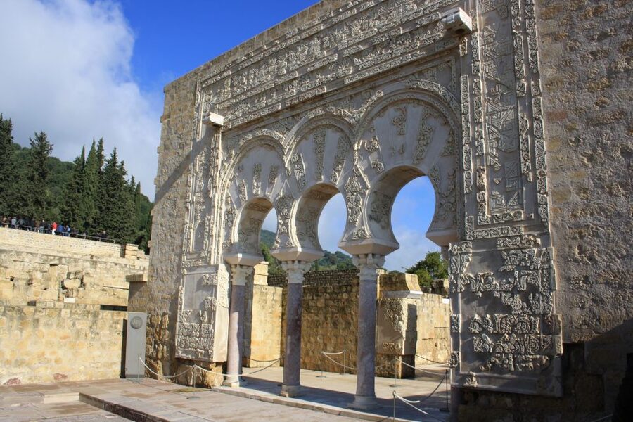 Córdoba: Medina Azahara 3-Hour Guided Tour - What the archaeologist guide adds