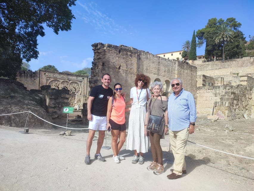 Cordoba: Medina Azahara Museum and Archaeological Site Tour - How the experience handles groups and late arrivals