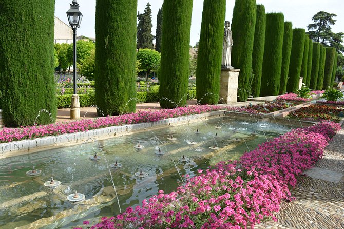 Cordoba Monuments Intensive Tour in English Tickets included - Starting at the Alcázar’s royal gardens